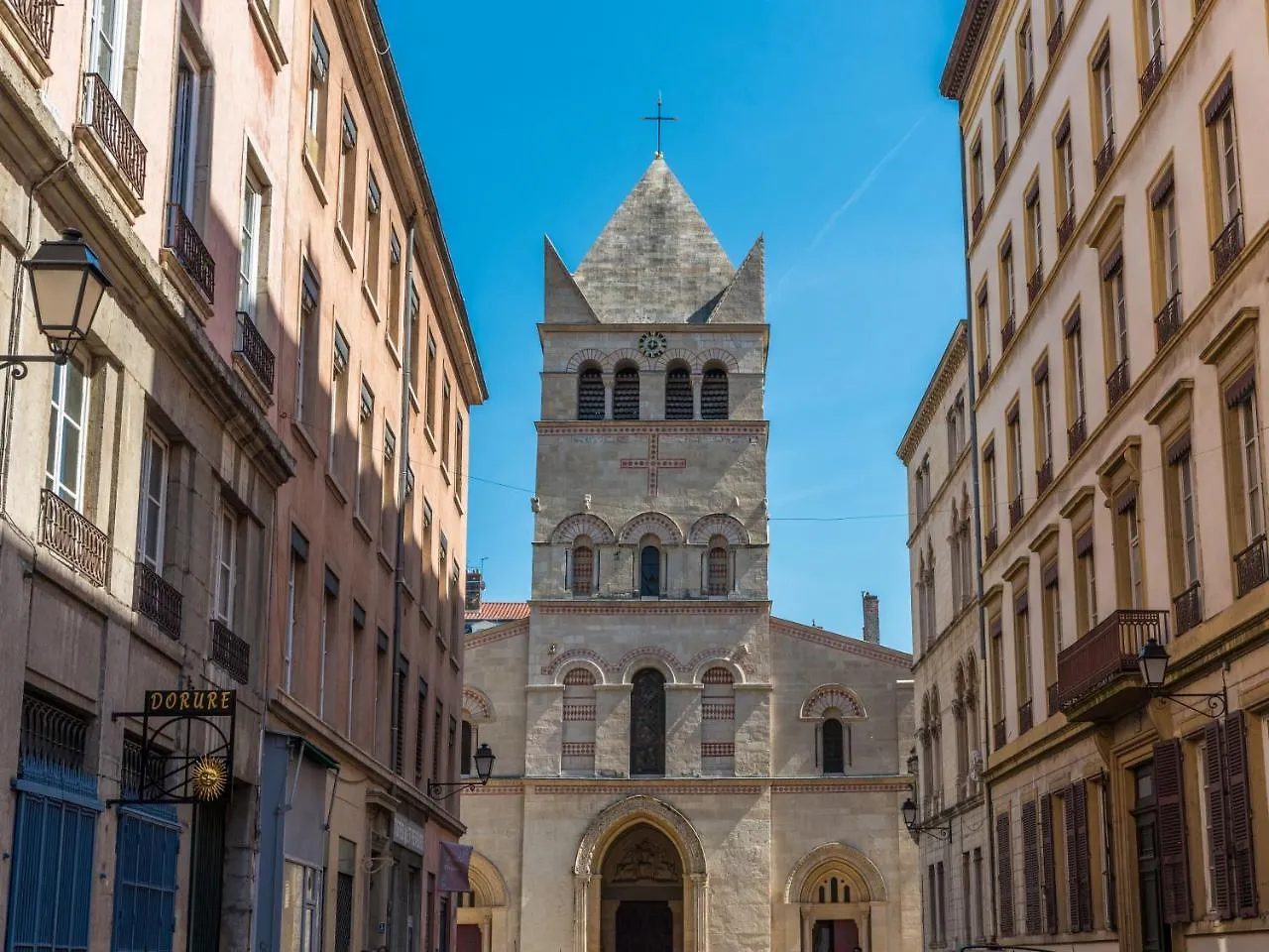 Mihotel Bizolon Lyon